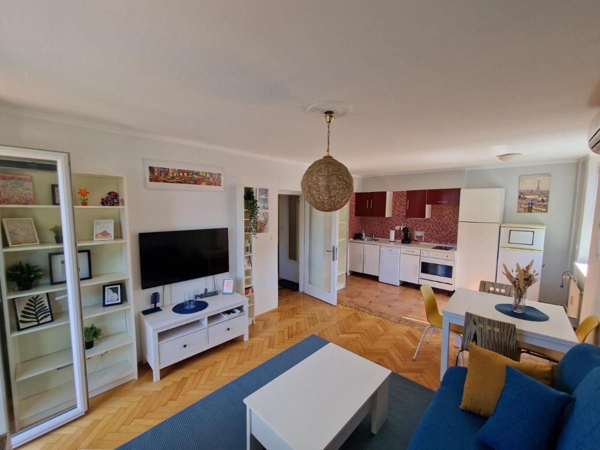 Lovely Condo With Free Parking Ljubljana Exterior photo